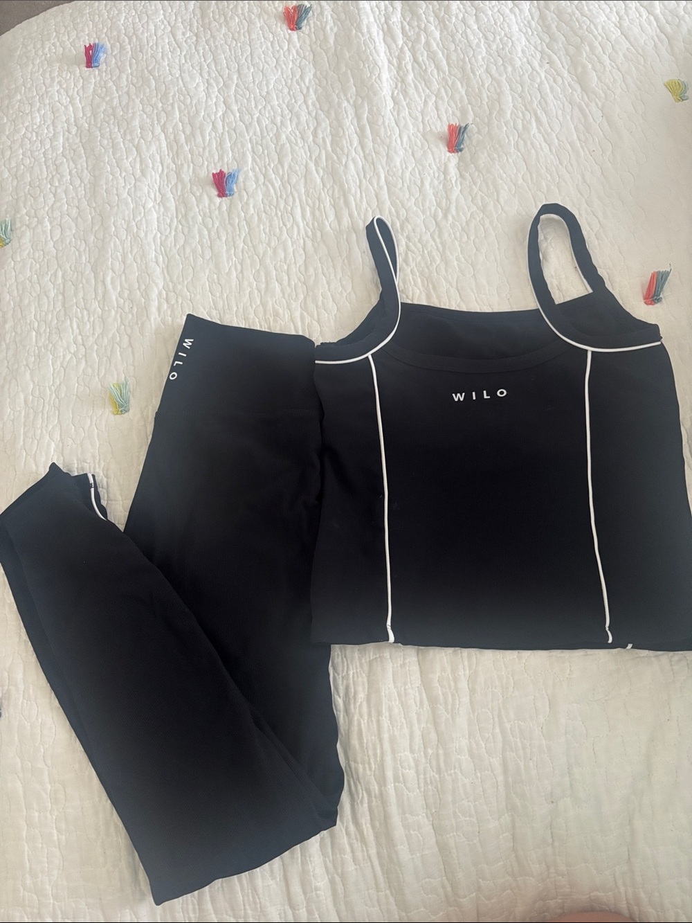 WILO Black Piped Leggings & Tank Set